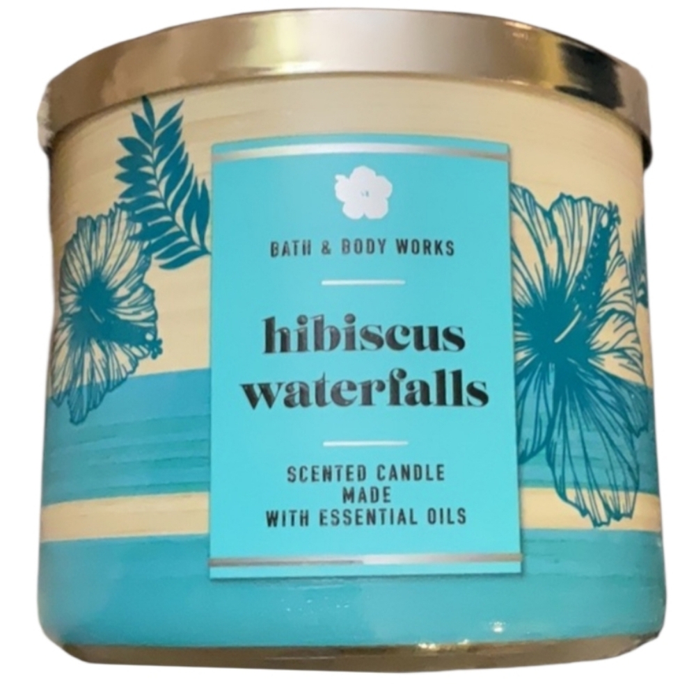 NWT Bath & Body Works Hibiscus Waterfalls Candle 14.5 Oz